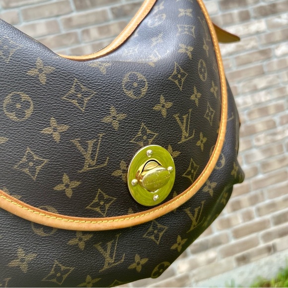 Louis Vuitton Brown and Gold Monogram Shoulder Bag - Picture 1 of 15